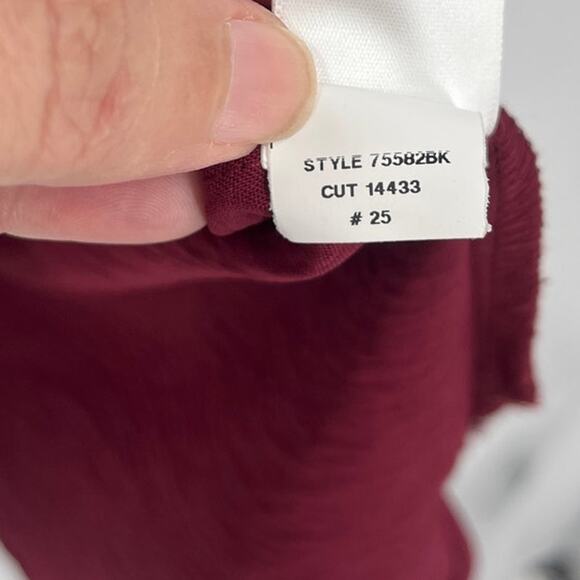Sandra Darren Burgundy Shirt Dress Sz 14 New Preppy Fall Minimalist Office Chic - Picture 10 of 12